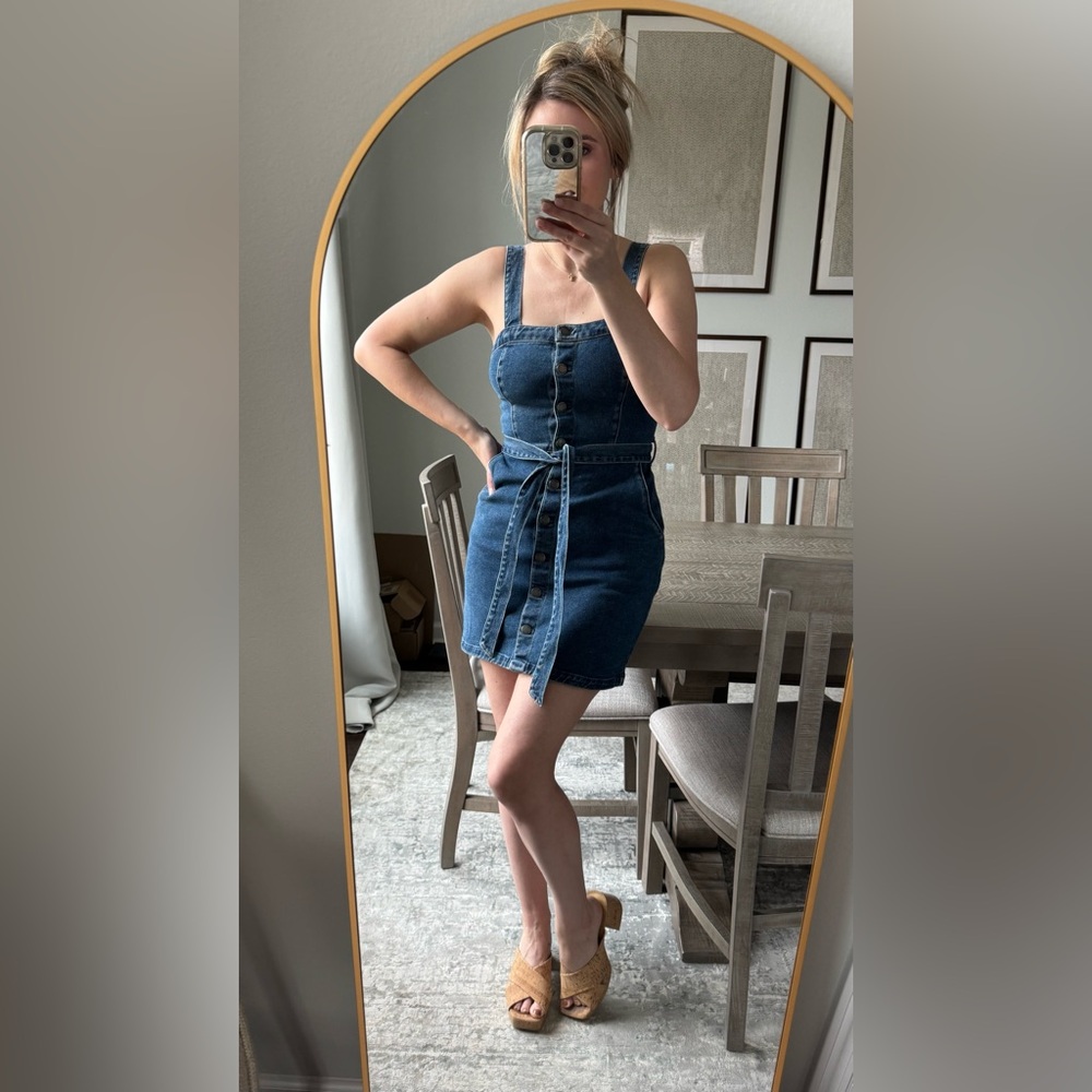Hollister Medium Color Denim Button-Down Adjustable Strap Dress With Belt - Picture 2 of 16